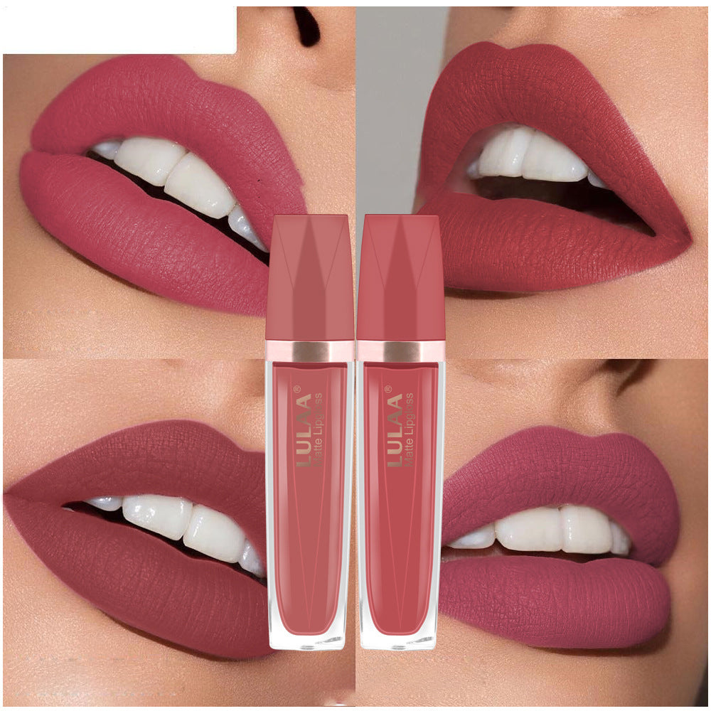 Matte velvet lip gloss